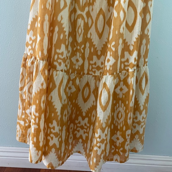 STEVE MADDEN BB DAKOTA Turtle Island maxi Dress In Yellow size 10 - Picture 2 of 10